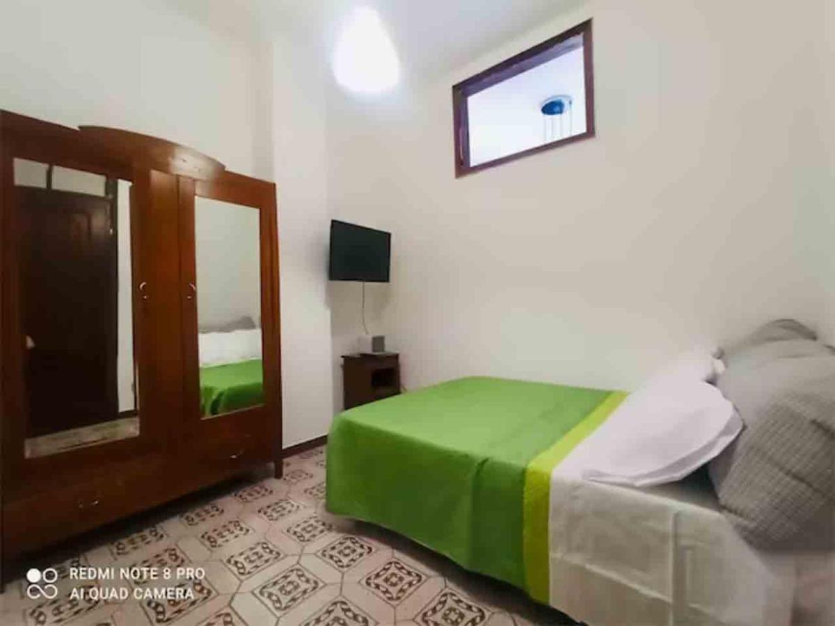 Naxos 101 Apartment A Due Passi Dal Mare Giardini Naxos Εξωτερικό φωτογραφία